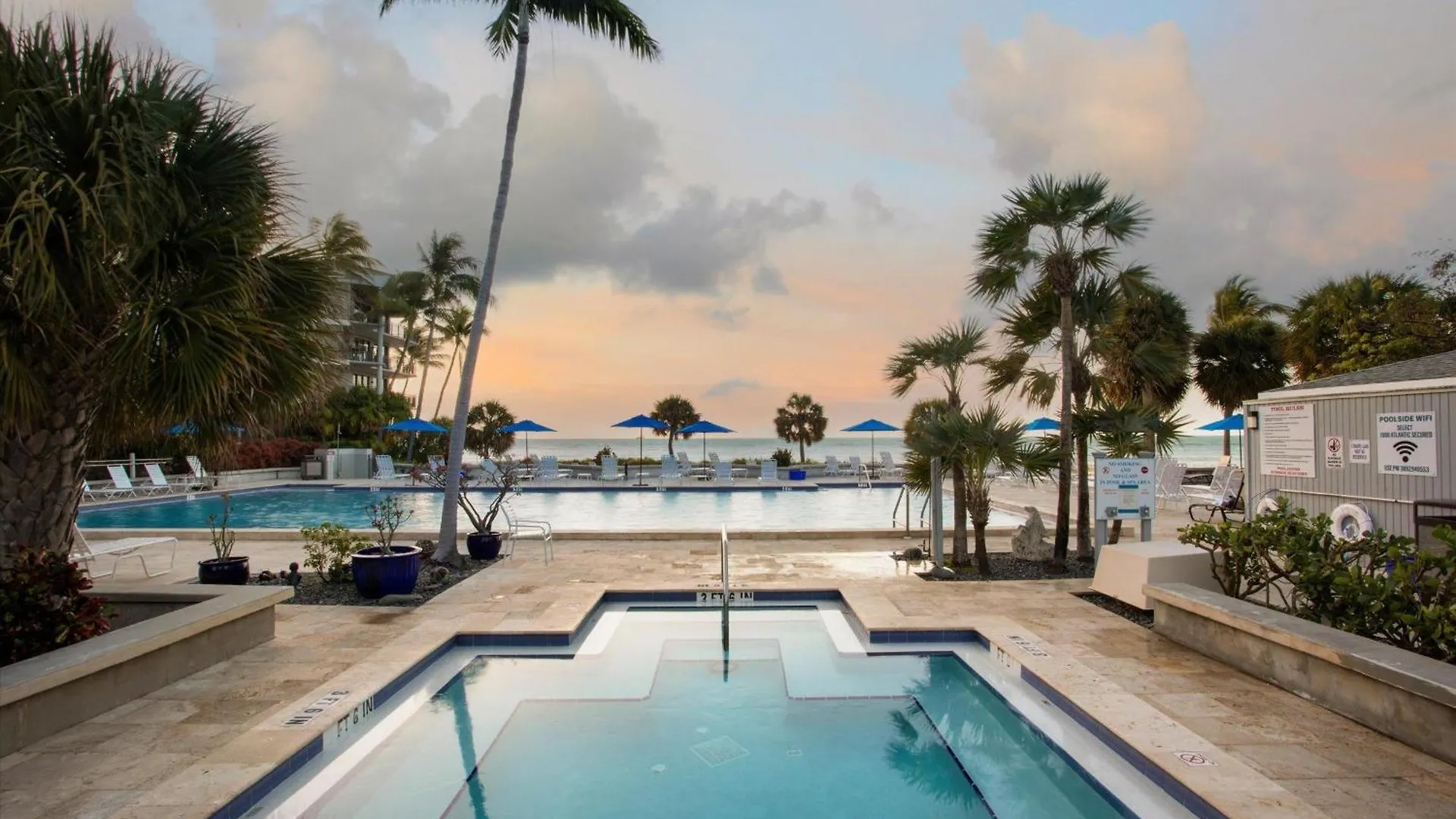 Hemingways Atlantic Retreat Apartment Key West
